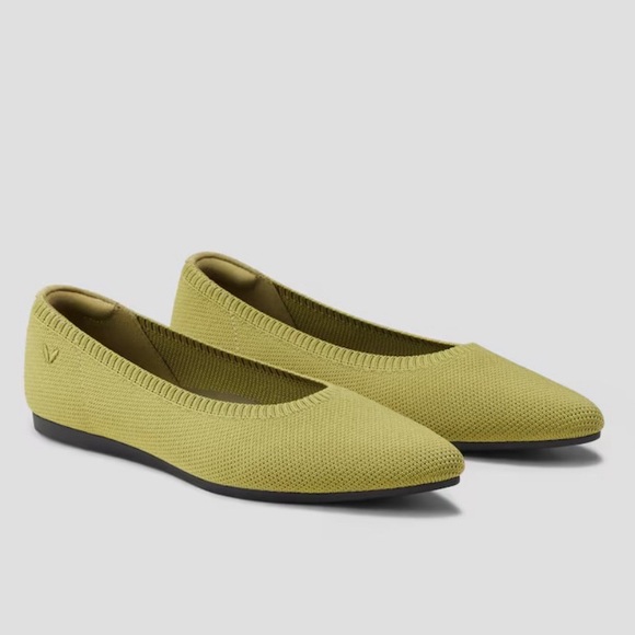 Vivaia Aria Flats size 10 - Picture 1 of 5